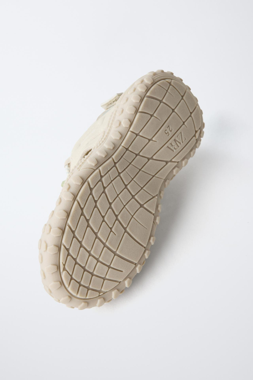 ZARA BAREFOOT КРОССОВКИ С ВЫРЕЗАМИ, ЭКРЮ
