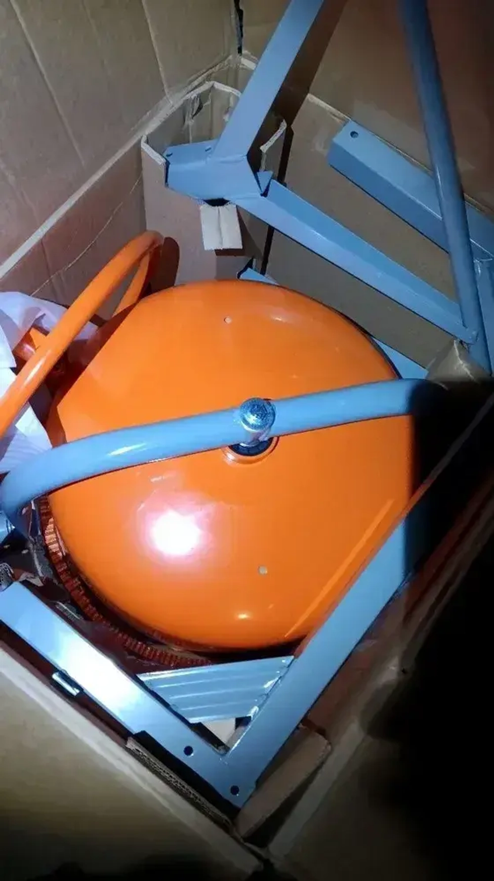 Бетоносмеситель Кратон "BeeTone" 120, барабан на 120л, венец чугун