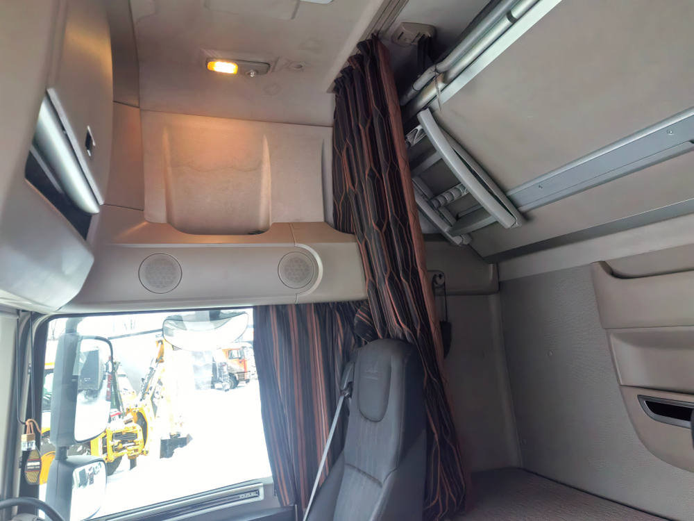 DAF XF 4x2 Седельный тягач XF 480 FT (Дизельный, 12,9 л, 483 л.с., АТ)