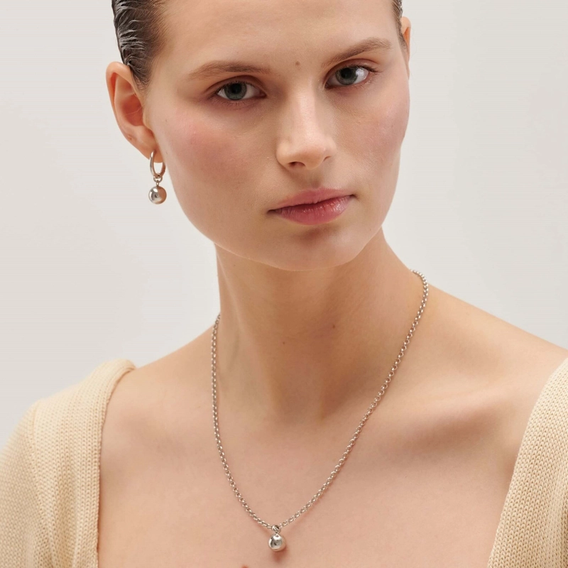 Моносерьга Серебряный Шарик