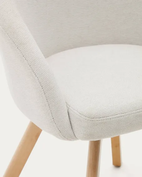 Крутящийся стул Marvin из бежевой синели с ножками из ясеня