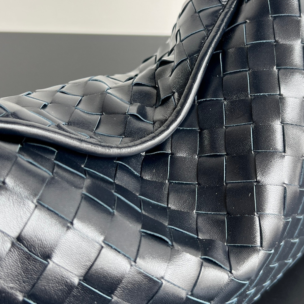 Bottega Veneta Small Hop 46 cm