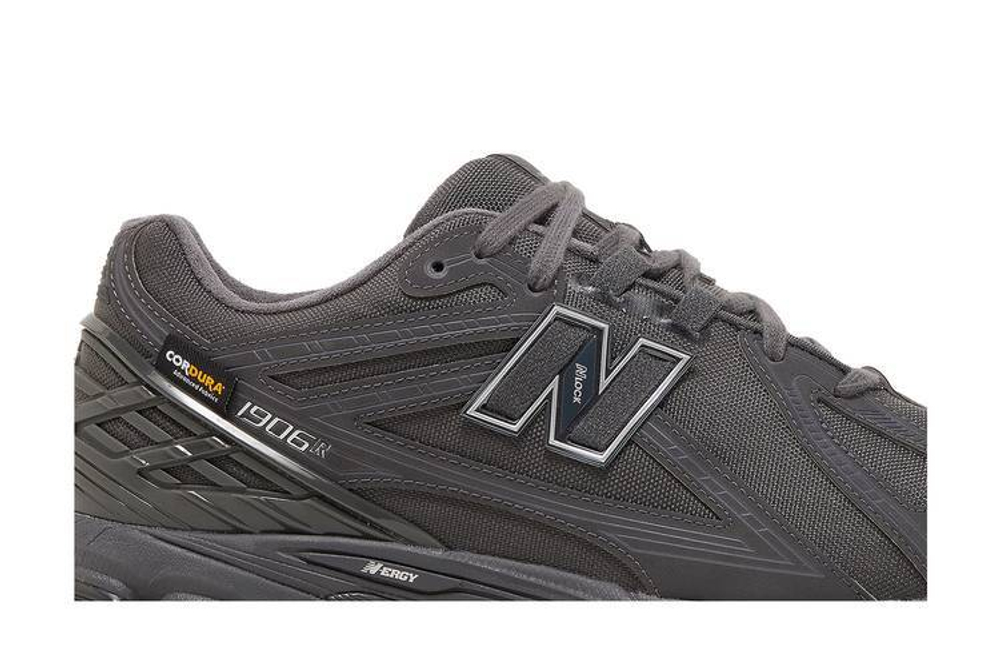 Кроссовки New Balance Nb 1906R "Urbancore"
