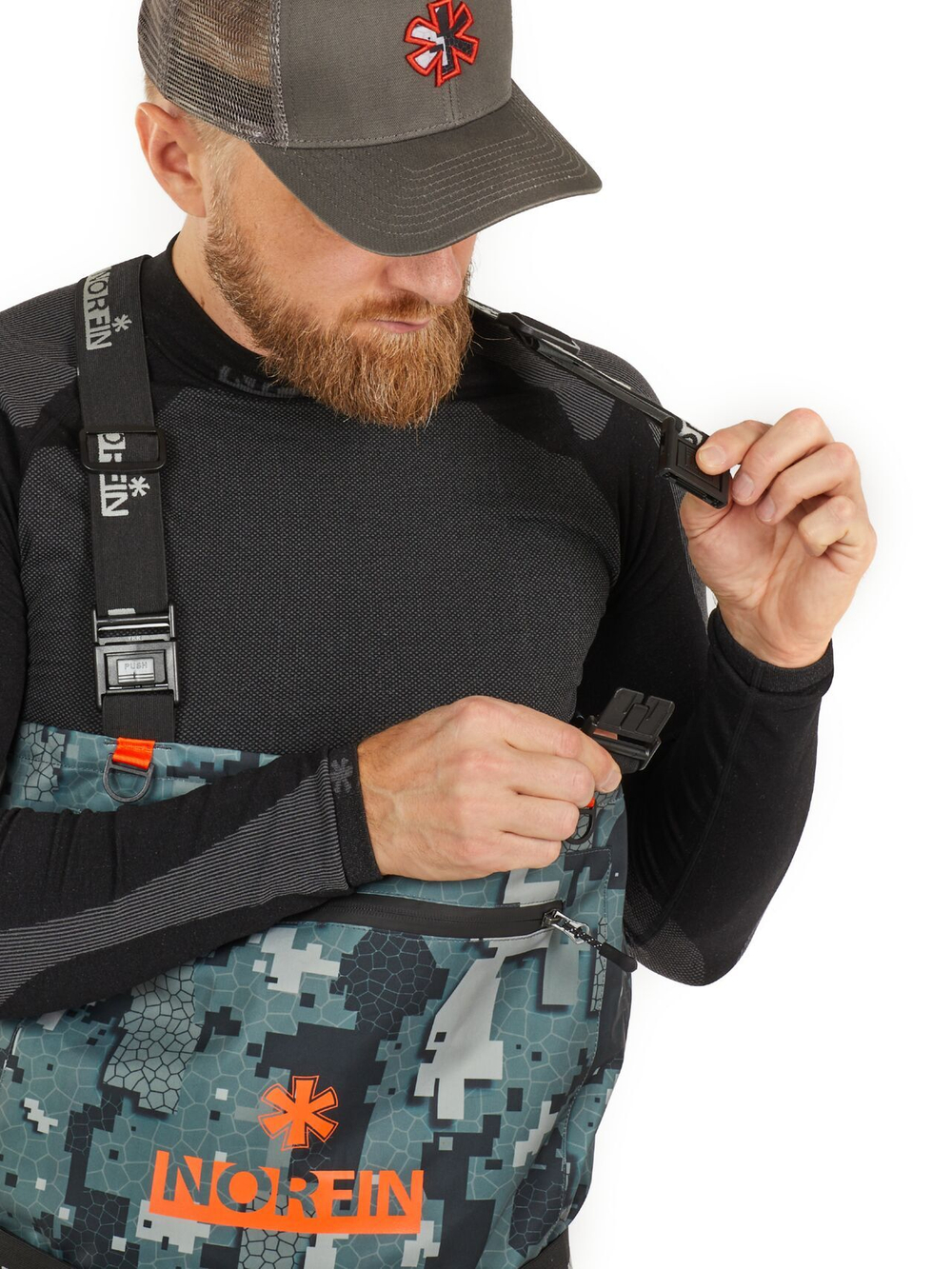 Полукомбинезон заброд. Norfin PILOT CAMO BOOTFOOT р.45-XL с сапогами резина