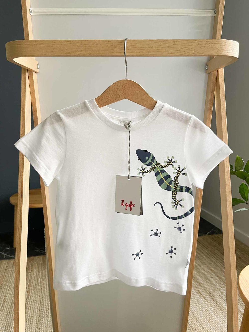 Новый костюм Il Gufo, 68