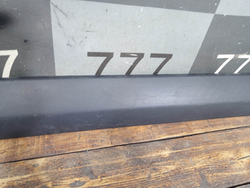 Накладка двери передней правой LADA Largus 12-нв Б/У Оригинал 8450000408