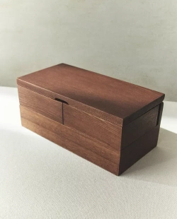 ZARA HOME ПРЯМОУГОЛЬНАЯ ДЕРЕВЯННАЯ ШКАТУЛКА ДЛЯ ДРАГОЦЕННОСТЕЙ, КОРИЧНЕВЫЙ