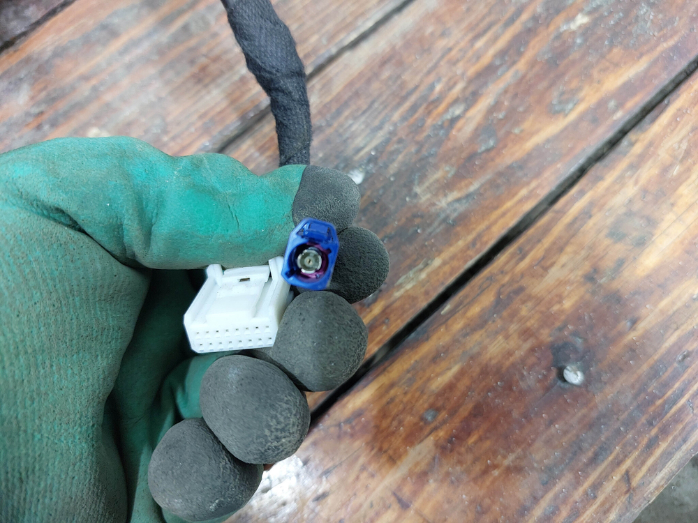 Зеркало левое 8 + 1 pin Haval Jolion 21-нв Б/У Оригинал 8202370XST10A