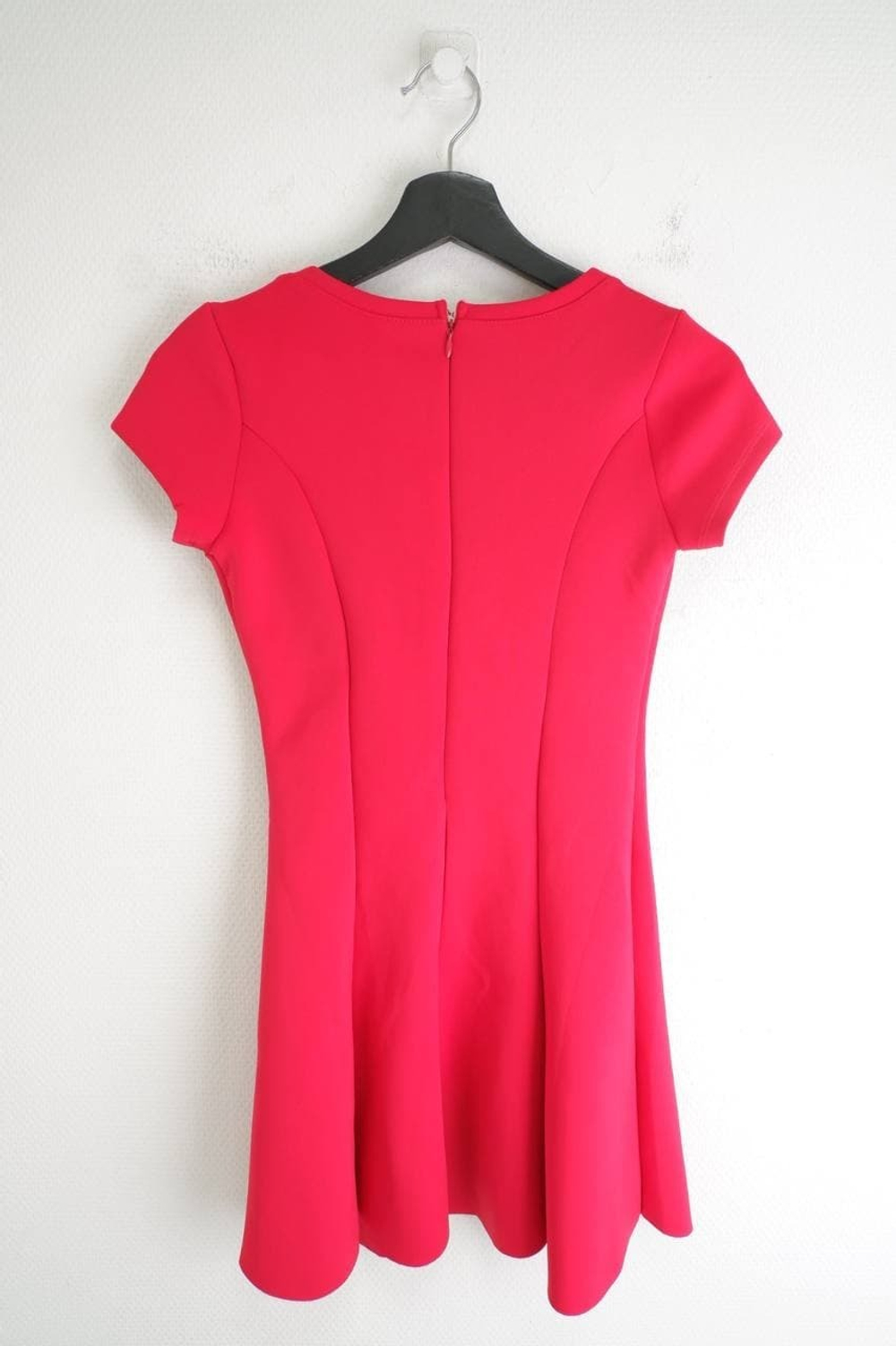 Платье Geejay красное на 10/12 лет