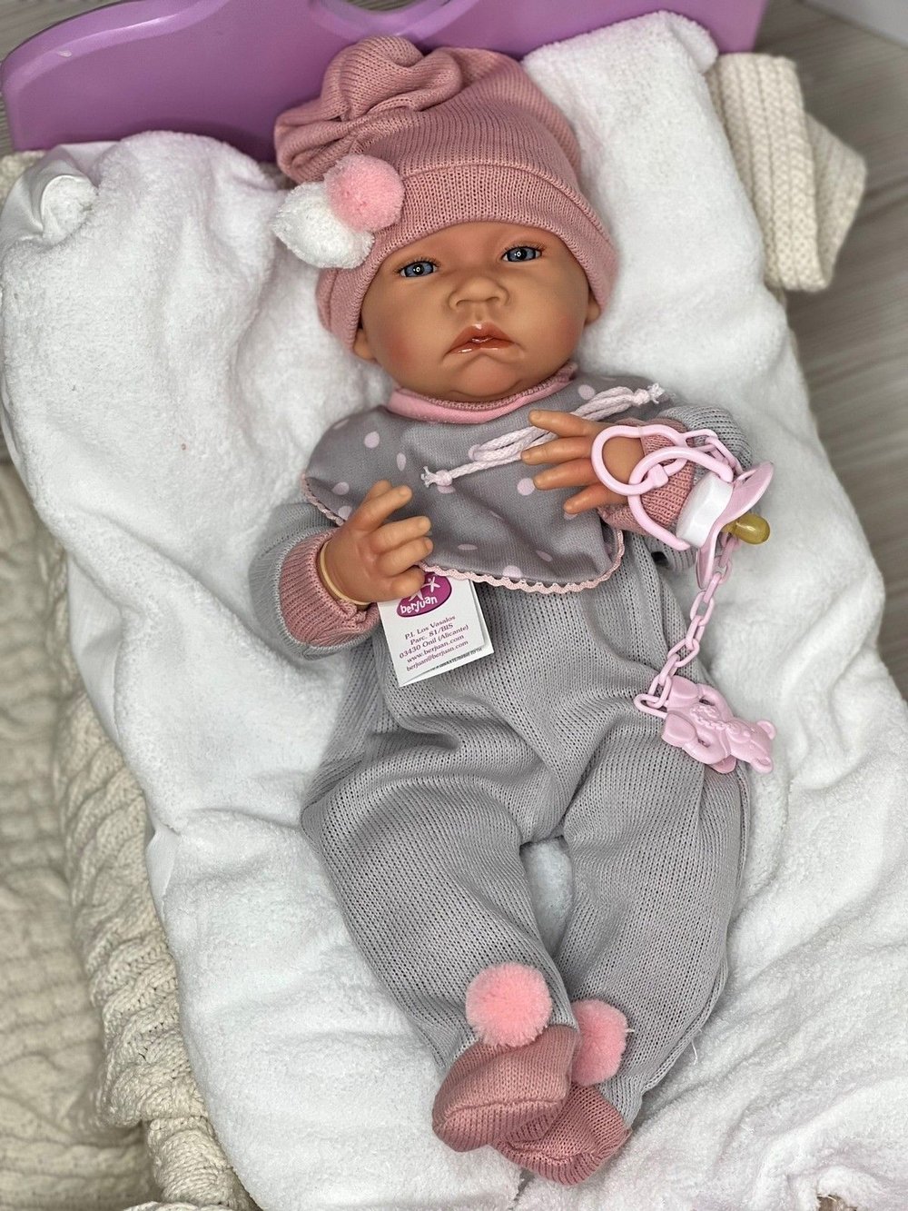 Кукла BERJUAN виниловая 45см Newborn (8108)