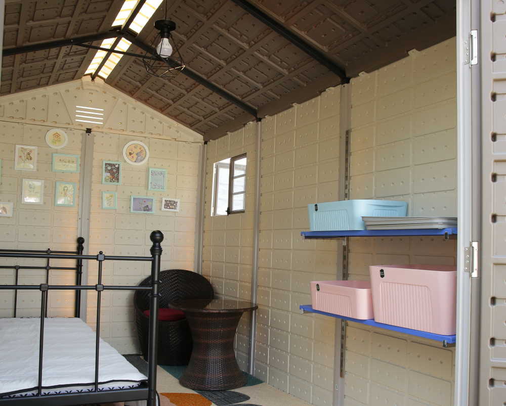 Садовый пластиковый сарай HouzBlock Comfort-3 7,5x11