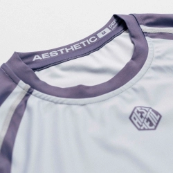 Рашгард Aesthetic Motion