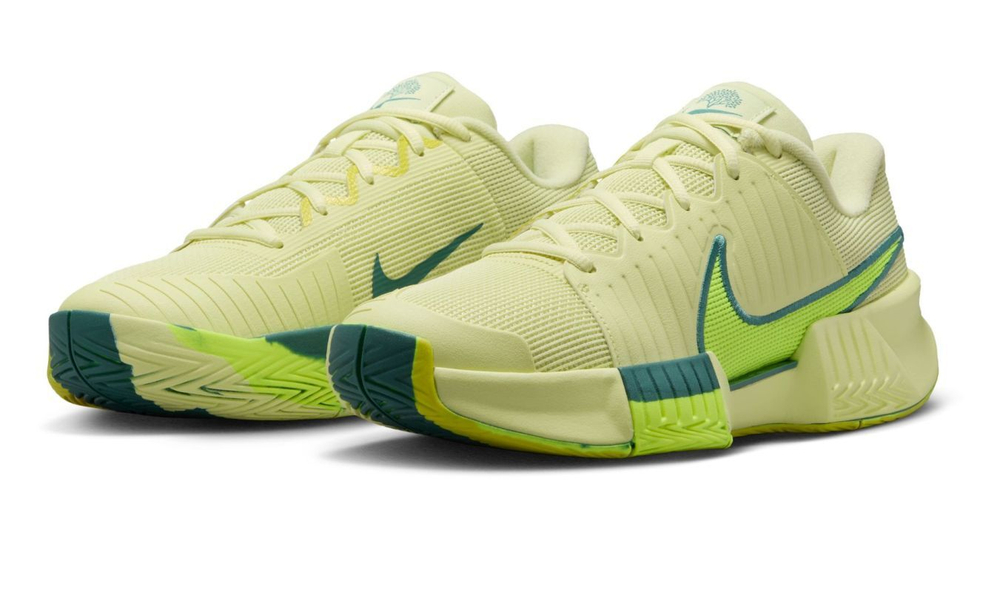 Женские теннисные кроссовки Nike Zoom GP Challenge Pro Premium