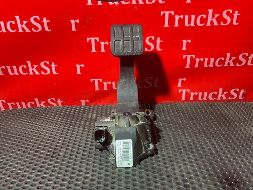 Педаль газа