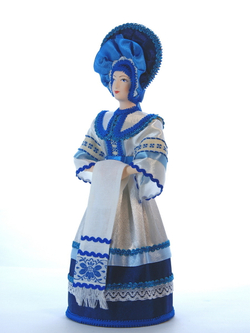 Кукла коллекционная фарфоровая Хозяюшка  русском костюме в стиле Гжель