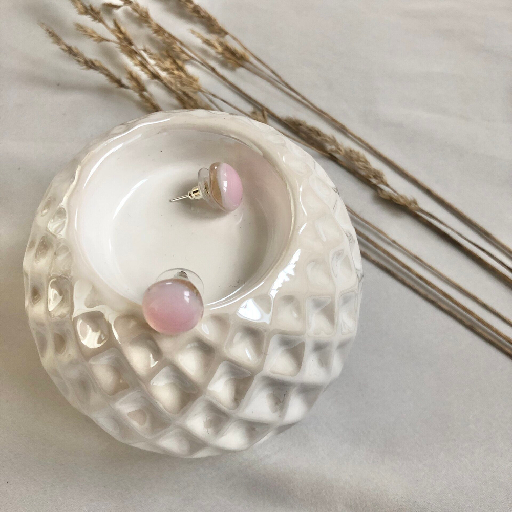 Пусеты нежно-розовые