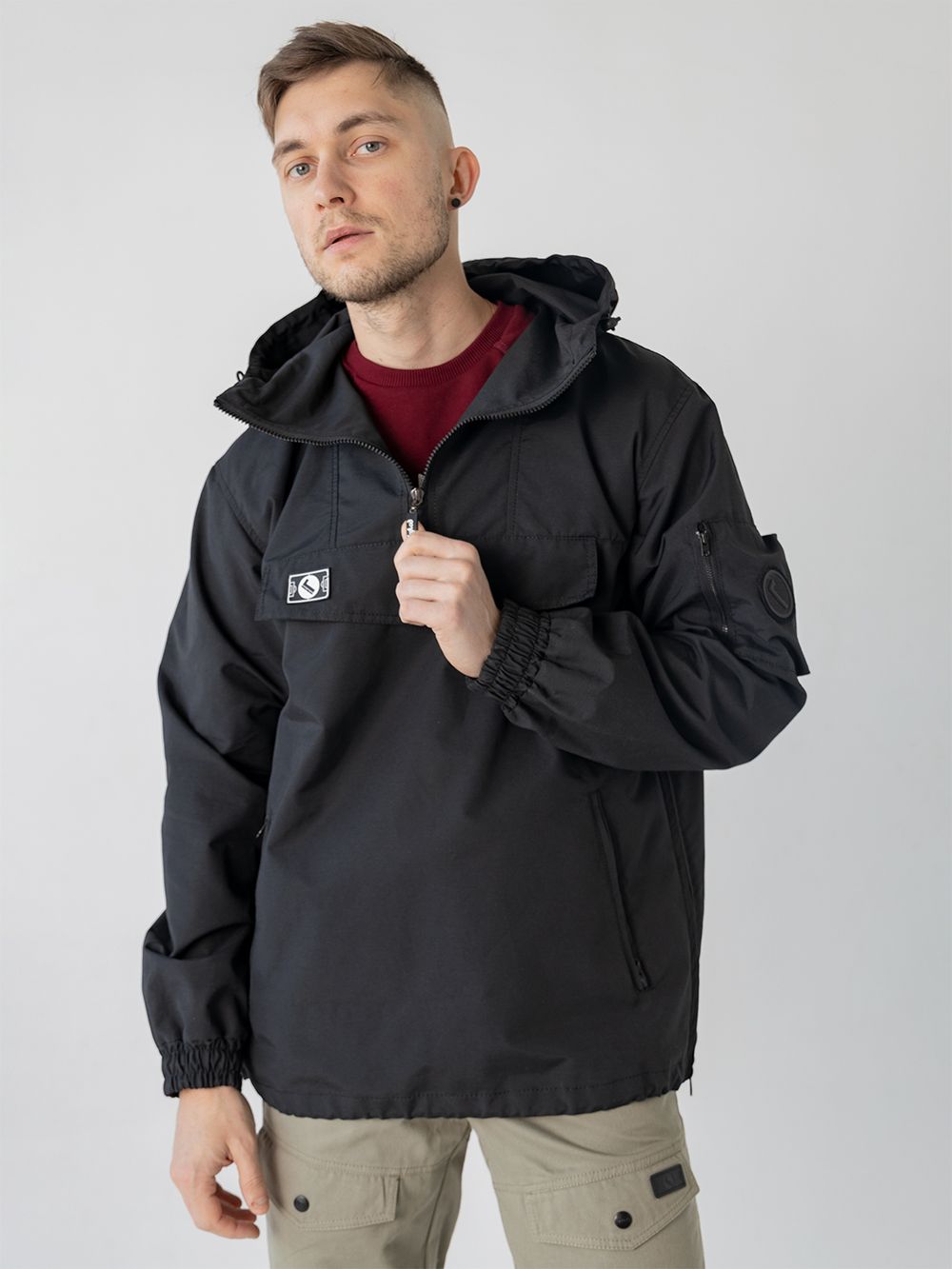 Анорак с боковым карманом Город Горький черный