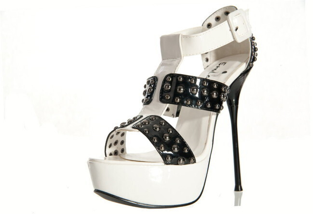 Туфли бело-черные лакированные с заклепками 38 (Цвет: черный с белым)