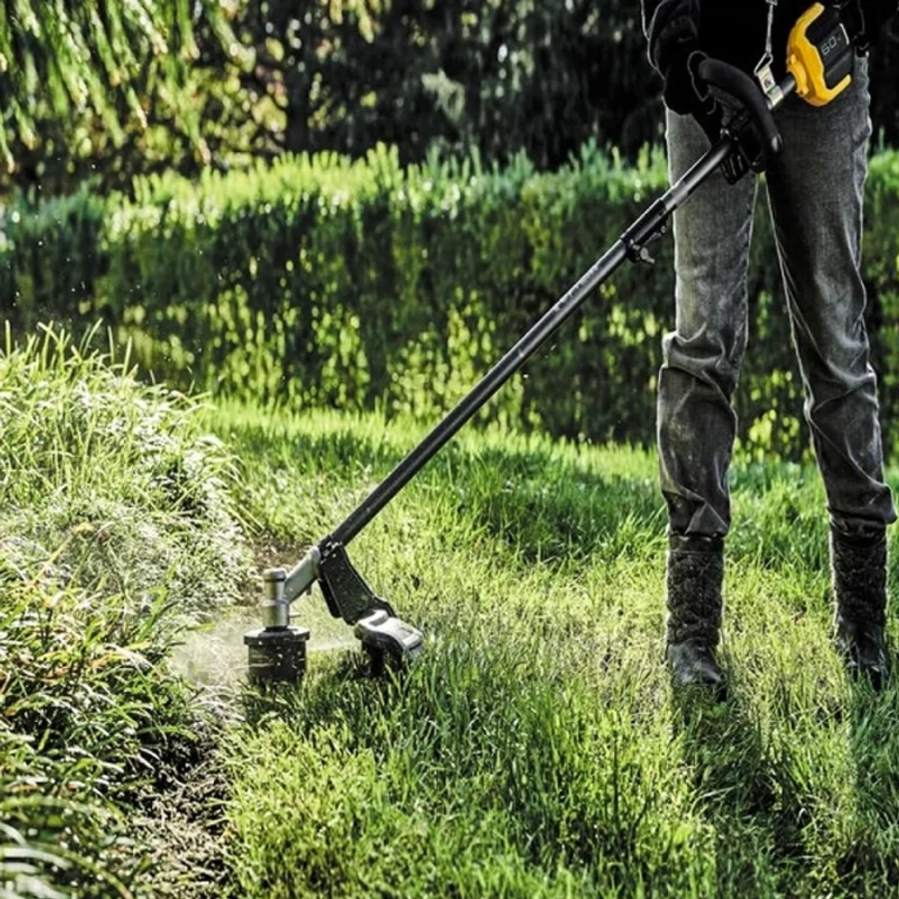 Триммер аккумуляторный DeWalt FLEXVOLT DCMAS5713X1 54В (1 x 3 Ач, ЗУ) захват 380 мм, 4.5 кг, DCMAS5713X1-QW