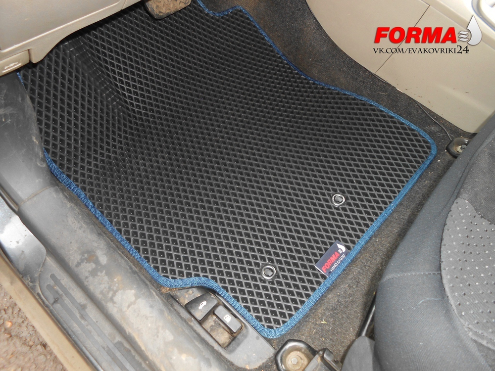 Toyota Yaris 2 поколение XP90 (03.2006 - 01.2010) седан
