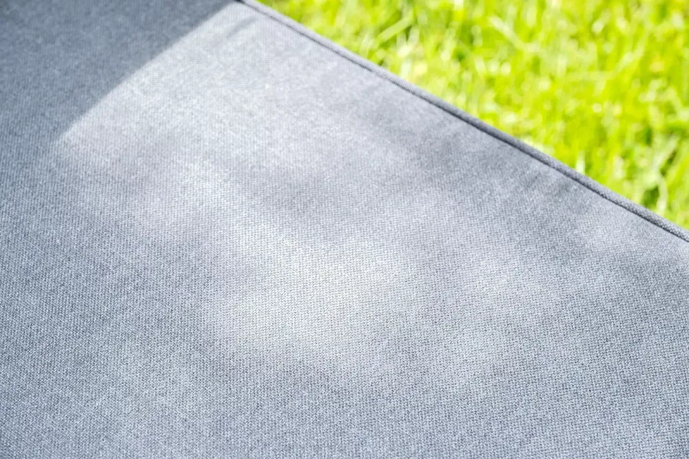 "Гранада" лаунж-зона из алюминия со столиком из HPL