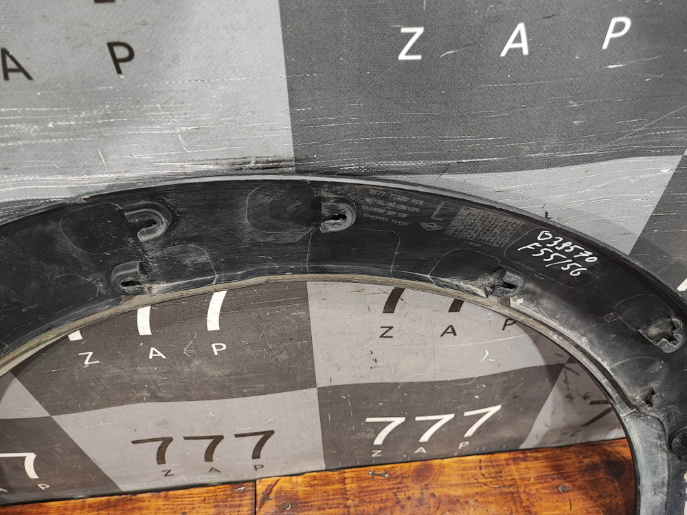 Накладка крыла переднего левого MINI Hatch (F55/F56) 13-нв Б/У Оригинал 51777300819