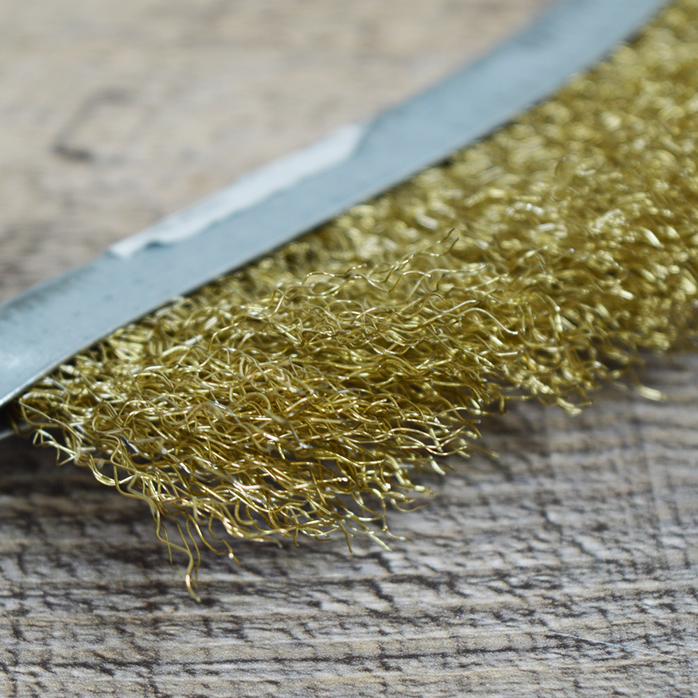 Щетка по металлу с пластиковой ручкой, 22,5см