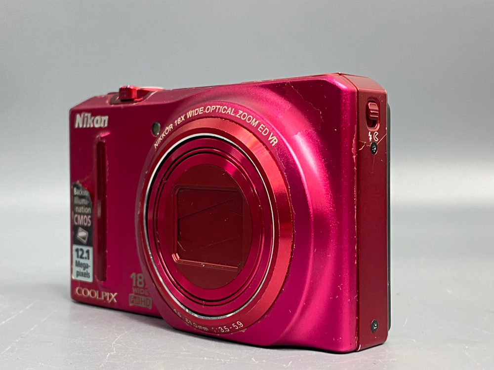 Nikon Coolpix S9100