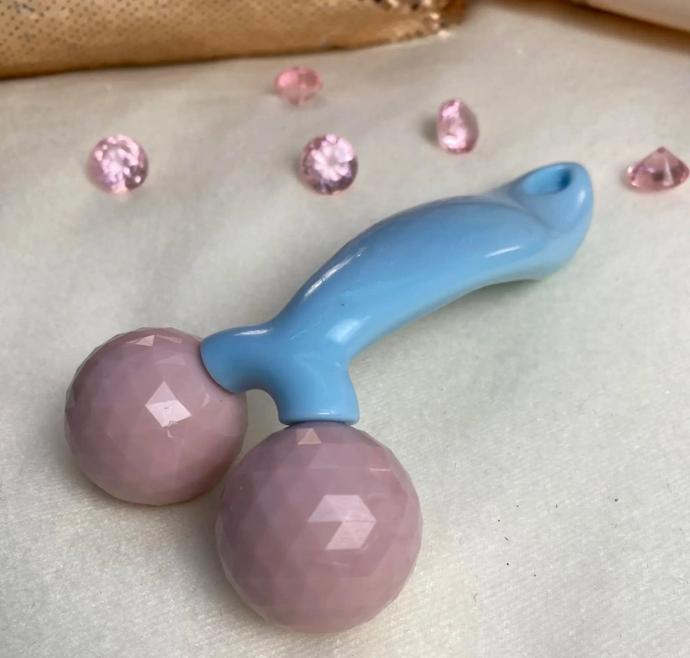 Массажер для зоны лица и шеи декольте «Beauty House-3D», цвет мятный, розовый и голубой, 17,5*8см/пакет