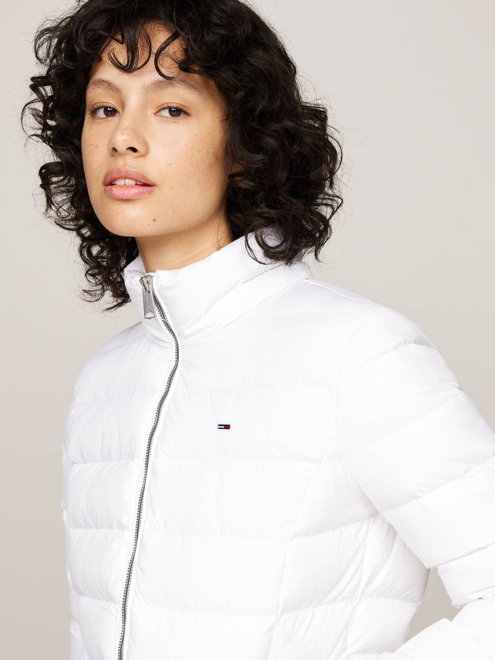 Пуховая куртка Tommy Jeans - белый(DW0DW18312)