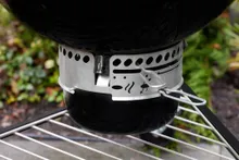 Угольный гриль Weber Summit Kamado S6 Grill Center, 61 см, чёрный