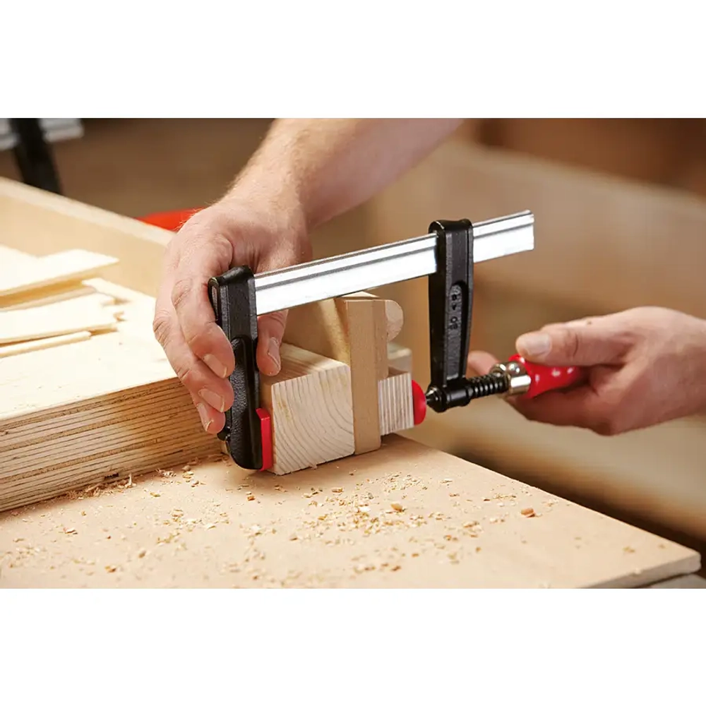 Струбцина из ковкого чугуна BESSEY TKPN80BE