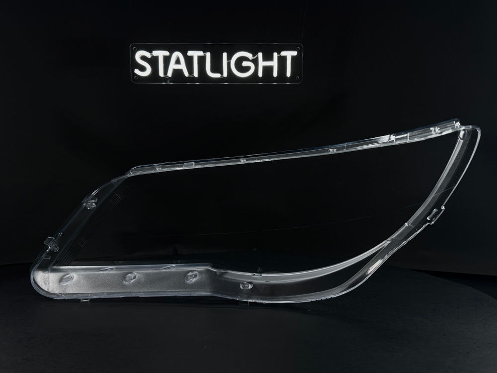 Правое стекло фары Volkswagen Tiguan 1 2007-2011