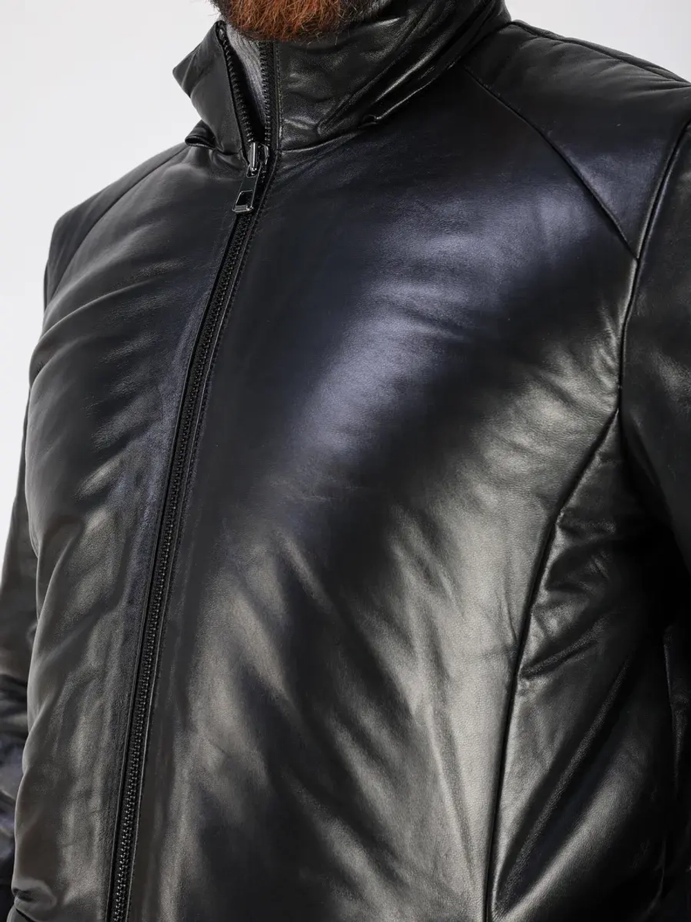 Куртка зимняя кожаная с капюшоном пуховик