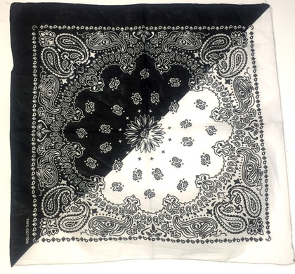 Бандана 2 категория огурцы белый черный