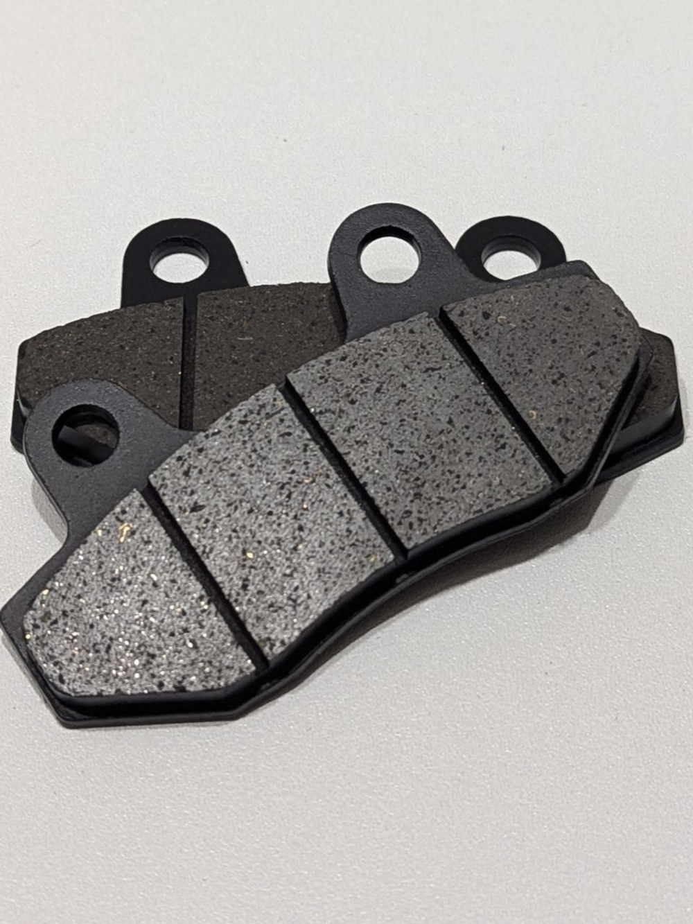 Колодки тормозные дисковые 77х42 мм для мотоциклов, скутеров, квадроциклов