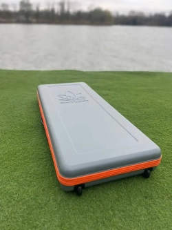 Чехол защитный на колесах для вейксерфа SurfPack водонепроницаемый ударопрочный 50"