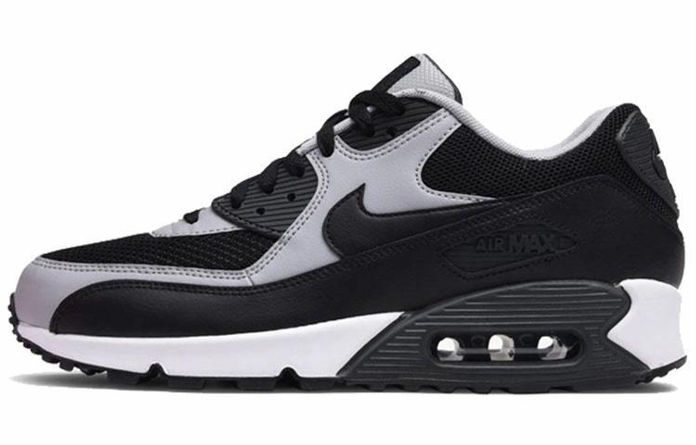 Кроссовки Nike Air Max 90 Essential