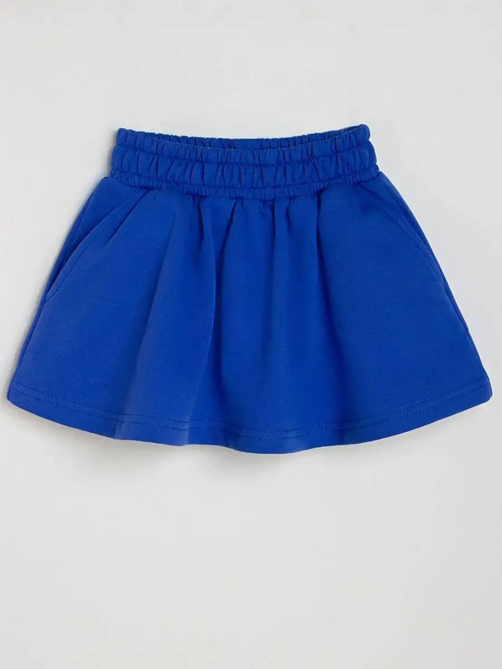 Костюм для девочки с юбкой