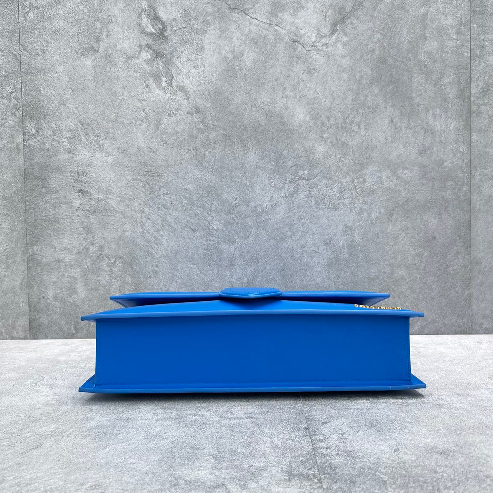Jacquemus Le Bambinou 34 cm