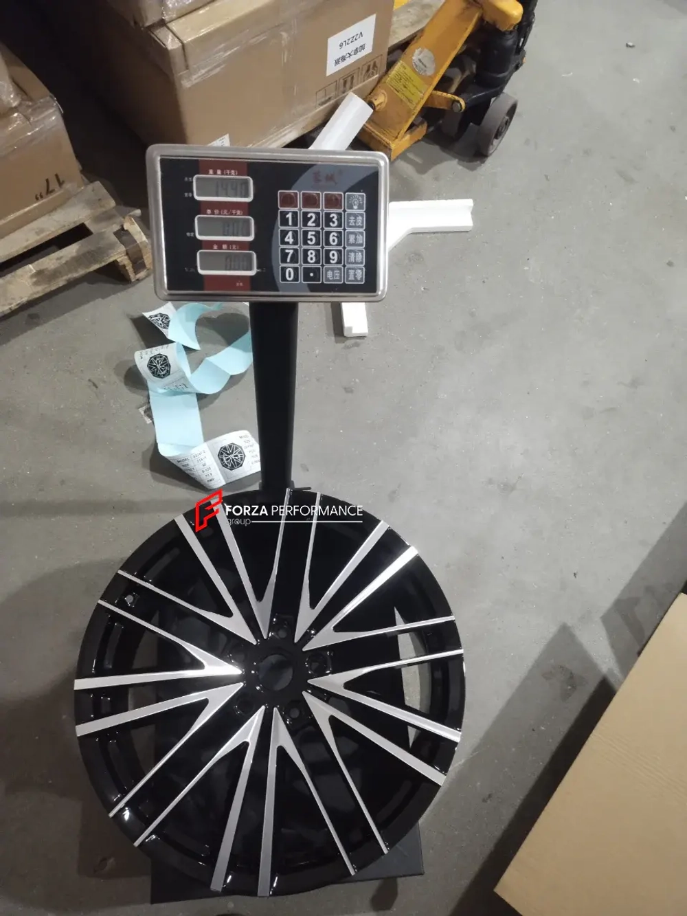 КОВАНЫЕ ДИСКИ ДЛЯ ASTON MARTIN DBS SUPERLEGGERA 2022 АСТОН МАРТИН