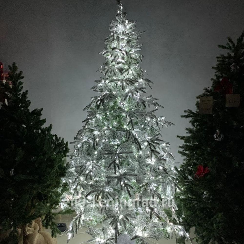 Заснеженная ель с гирляндой «Форесто» теплый свет (Литая+пвх) 210 см / 2,1 м