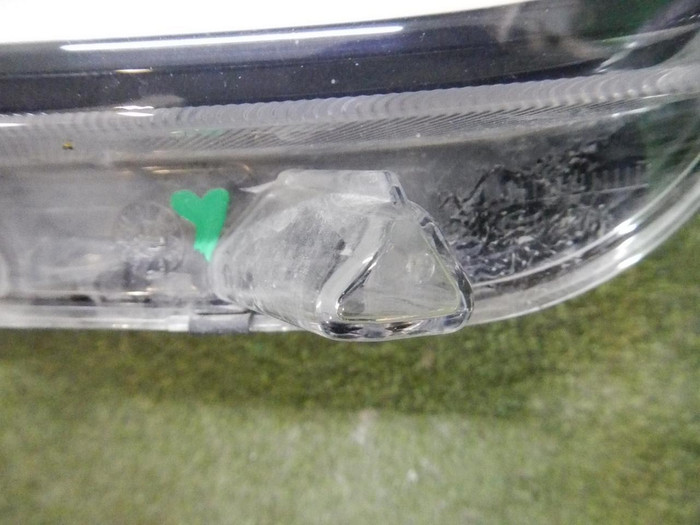 Битая Фара правая Renault Duster 2 (2020-н.в.) галоген