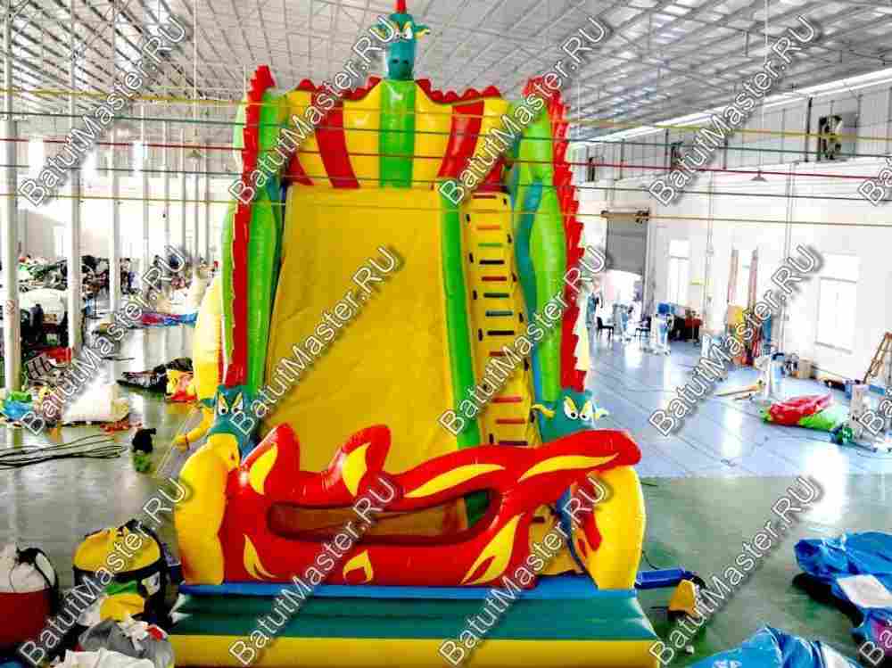 Коммерческий надувной батут-горка "Огненный дракон" 15*7*9 м