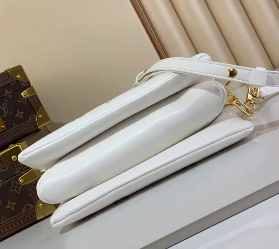 Сумка LOUIS VUITTON х TM Coussin PM