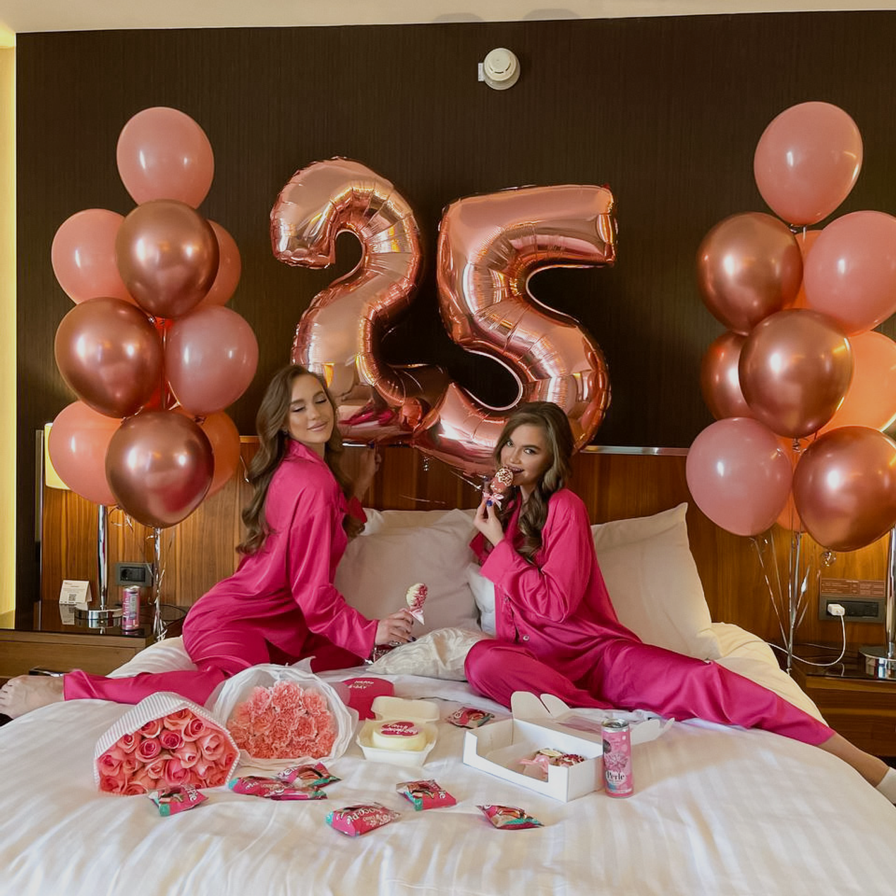 Праздник начинается с нашей доставки!