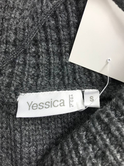 Кофта Yessica на пуговицах 44 размер