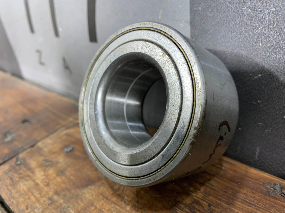 Подшипник передней ступицы Kia Rio 3 (QB) Новый ES133575