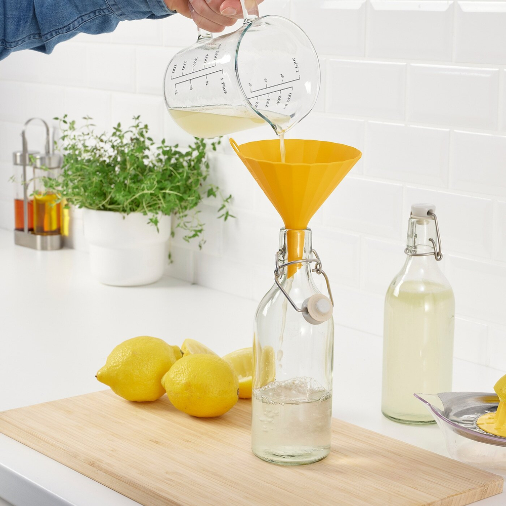 IKEA UPPFYLLD  (ИКЕА УППФЙЛЛД)  -  Воронка, ярко-желтая, 11,5 см
