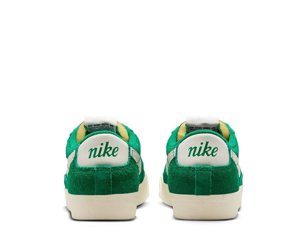 Баскетбольные женские кроссовки Nike Blazer Low '77 Vintage Malachite/Coconut Milk/Team Orange/Pale Ivory shoes